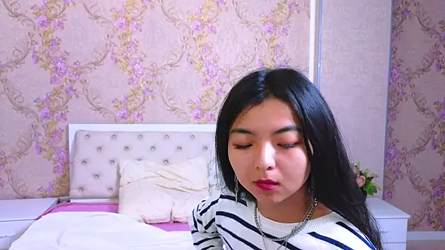 Shy Kira online show from January 24, 3:34 pm