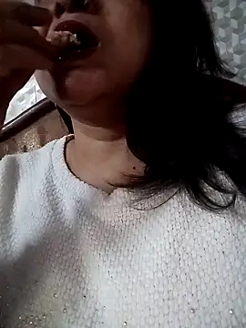 Snapshot of sakshisutra chatting on December 16, 10:42 am sakshisutra online show from December 16, 10:42 am