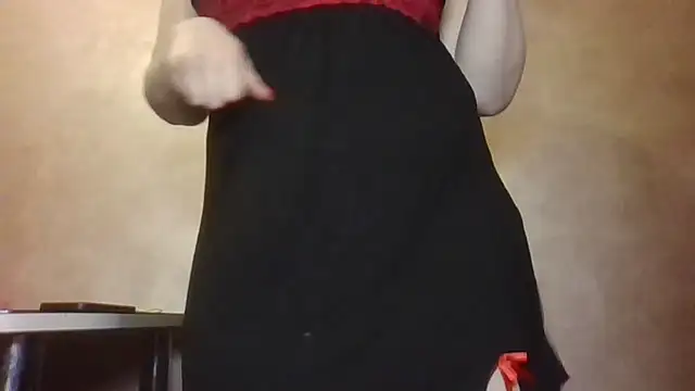 Snapshot of Rose_Lori chatting on April 6, 9:16 pm Rose Lori online show from April 6, 9:16 pm