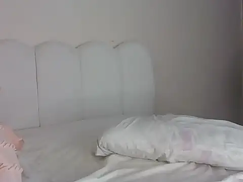 Switdelfy online show from April 19, 3:22 pm