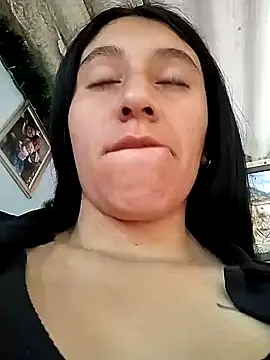 Nathalia-001 online show from December 14, 3:04 pm