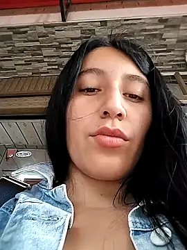 Nathalia-001 online show from January 28, 8:47 pm