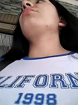 Nathalia-001 online show from February 18, 2:38 pm