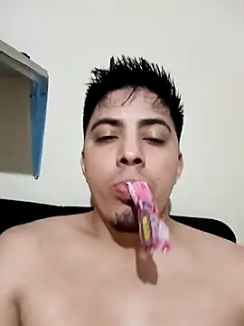 Fiel77 online show from February 27, 1:27 am