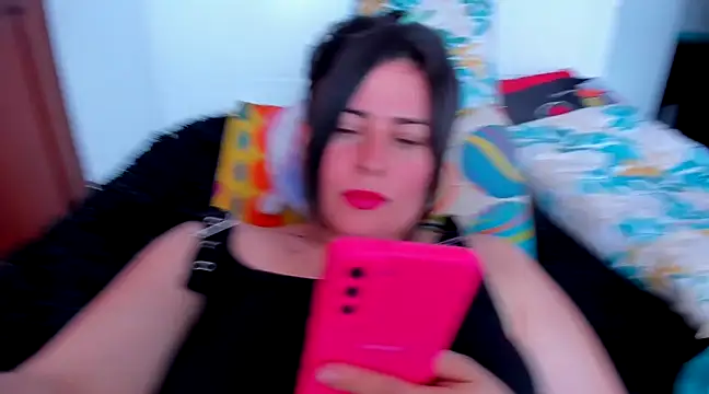 Snapshot of KarelySexy chatting on March 20, 5:47 pm KarelySexy online show from March 20, 5:47 pm