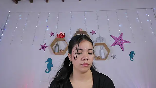 Emiily Parkerr online show from March 12, 3:13 am