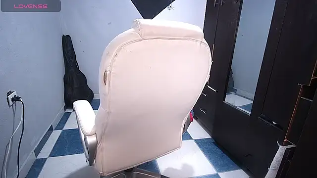 grace molly14 online show from March 18, 1:42 pm