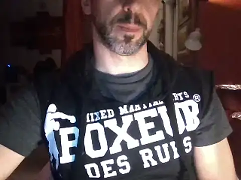 Snapshot of fenicexxx chatting on December 10, 7:22 pm fenicexxx online show from December 10, 7:22 pm