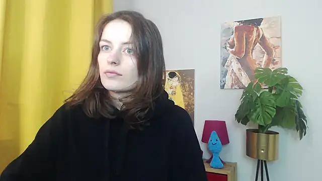 juicyNadine online show from November 24, 5:40 am