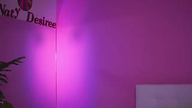 Snapshot of NatyDesiree chatting on March 6, 5:14 am NatyDesiree online show from March 6, 5:14 am