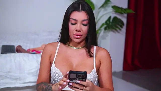 Snapshot of NatyDesiree chatting on September 22, 6:59 am NatyDesiree online show from September 22, 6:59 am