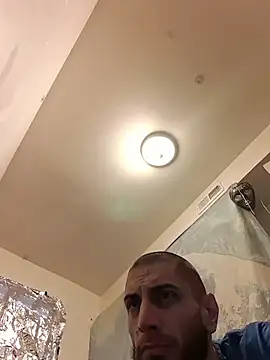 pantslesstraveler plt online show from January 7, 7:38 pm