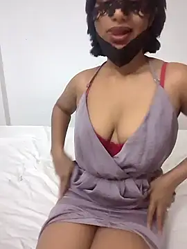 Sally Anne Jayasinghe online show from December 15, 7:10 pm