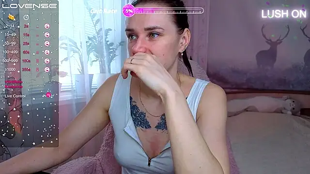 Bella  Swoon online show from April 22, 5:21 am