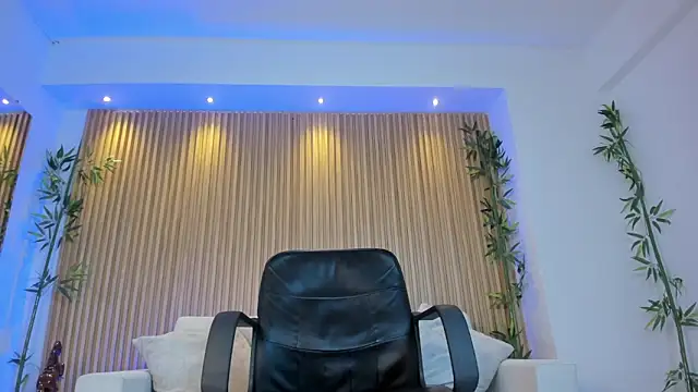 Snapshot of paulina_sweett_ chatting on October 11, 12:26 pm paulina sweett online show from October 11, 12:26 pm