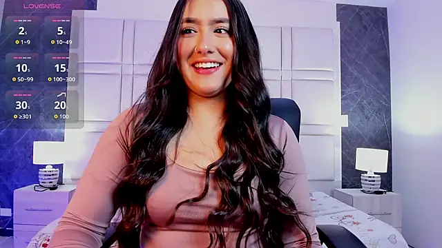 paulina sweett  online show from March 19, 12:31 pm