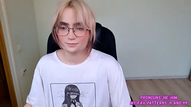 CuteYukiKun online show from September 29, 7:57 am