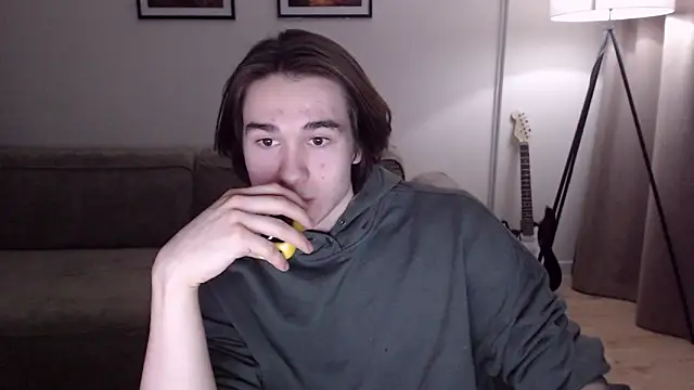 MarkusDean online show from March 19, 4:02 pm