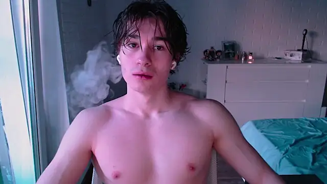 MarkusDean online show from April 24, 3:36 pm