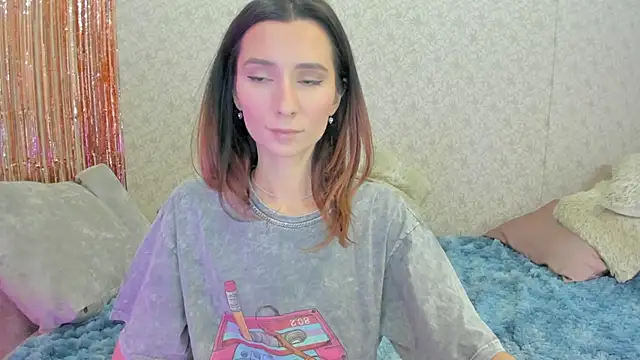 crystalnut online show from January 26, 3:06 am