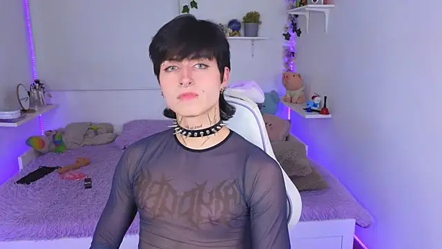 Baby Xian online show from November 20, 6:13 am