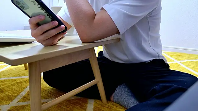 Snapshot of Kakushi_dori chatting on September 20, 10:27 am Kakushi dori online show from September 20, 10:27 am