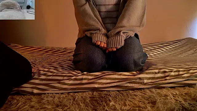 Snapshot of Kakushi_dori chatting on December 4, 3:16 am Kakushi dori online show from December 4, 3:16 am