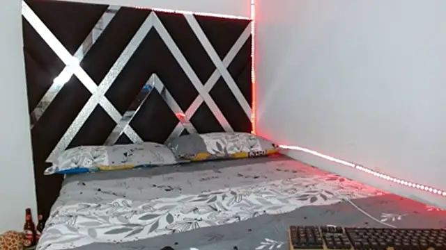 Levy Steve online show from March 8, 5:22 am