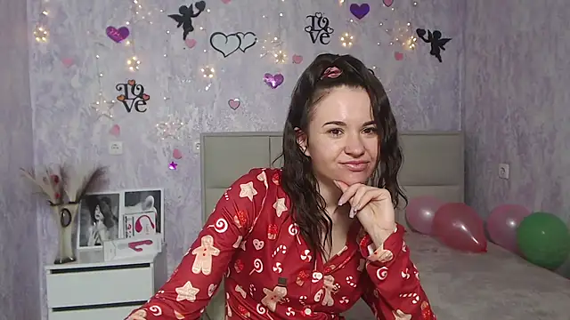 Snapshot of KaraCriegs chatting on January 31, 4:36 am KaraCriegs online show from January 31, 4:36 am