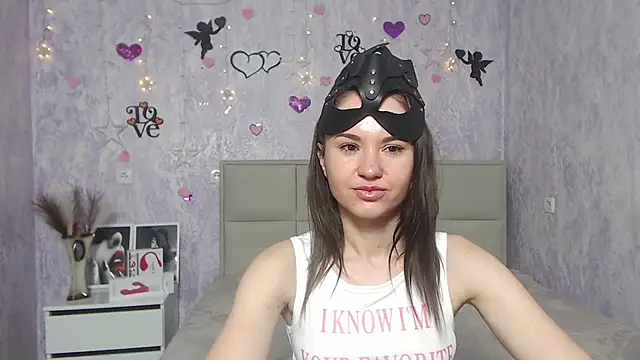 Snapshot of KaraCriegs chatting on February 6, 12:54 am KaraCriegs online show from February 6, 12:54 am