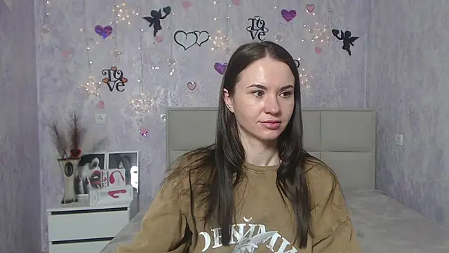 Snapshot of KaraCriegs chatting on March 1, 9:48 pm KaraCriegs online show from March 1, 9:48 pm