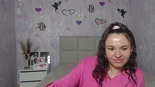 Snapshot of KaraCriegs chatting on March 2, 9:54 pm KaraCriegs online show from March 2, 9:54 pm