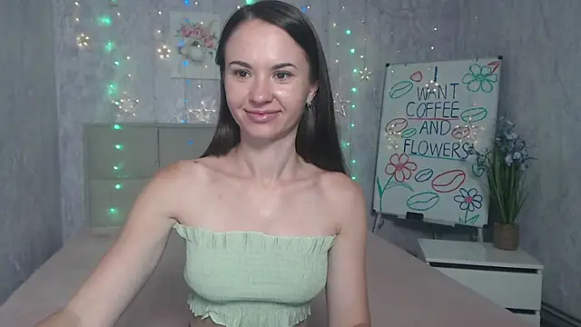 Snapshot of KaraCriegs chatting on September 15, 5:13 pm KaraCriegs online show from September 15, 5:13 pm