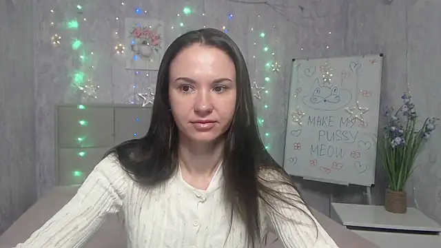 Snapshot of KaraCriegs chatting on September 30, 5:51 pm KaraCriegs online show from September 30, 5:51 pm