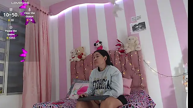 zaleya mateus online show from November 28, 11:02 am