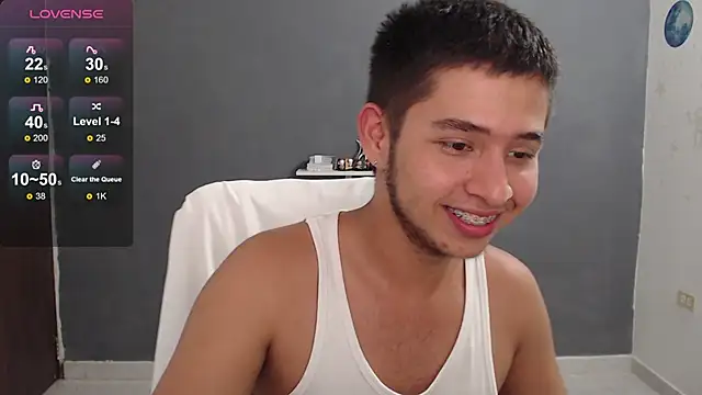 Snapshot of harold_18_ chatting on February 19, 6:10 pm harold 18 online show from February 19, 6:10 pm