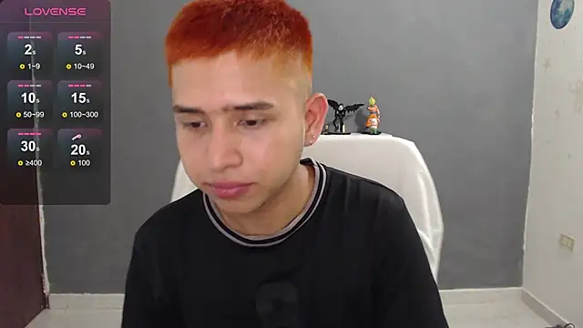 Snapshot of harold_18_ chatting on February 27, 10:20 pm harold 18 online show from February 27, 10:20 pm