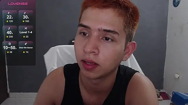 Snapshot of harold_18_ chatting on March 13, 9:26 pm harold 18 online show from March 13, 9:26 pm
