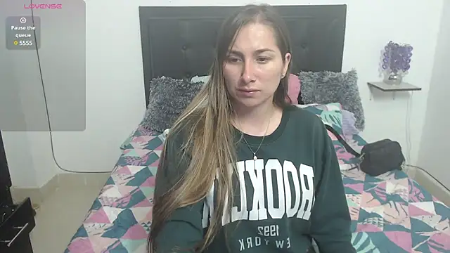 Iris love18 online show from February 26, 2:15 am