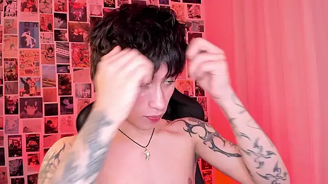 liamelf online show from March 13, 5:03 am