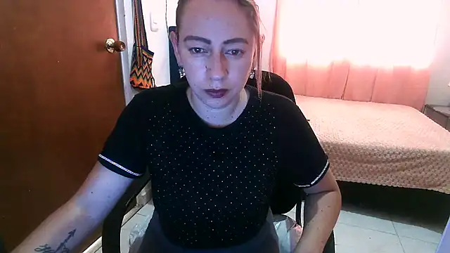 Chanel 87xxx online show from February 21, 8:32 pm