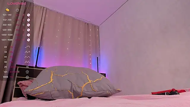 Lilian Edgars online show from January 29, 11:30 am