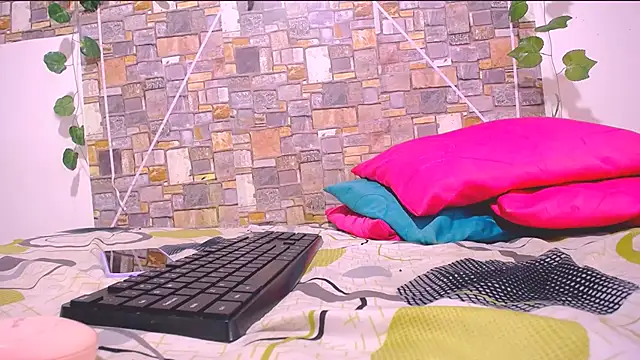 MaidenGame online show from July 13, 2:53 pm