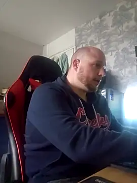 Snapshot of destructeur6 chatting on December 2, 12:43 pm destructeur6 online show from December 2, 12:43 pm