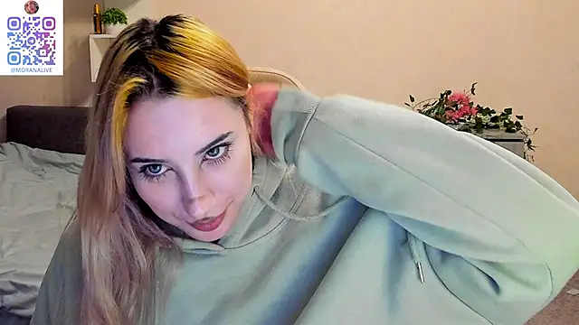 MoranaKit online show from February 13, 1:15 pm