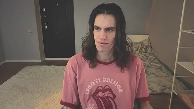 mollymila online show from April 21, 12:33 pm