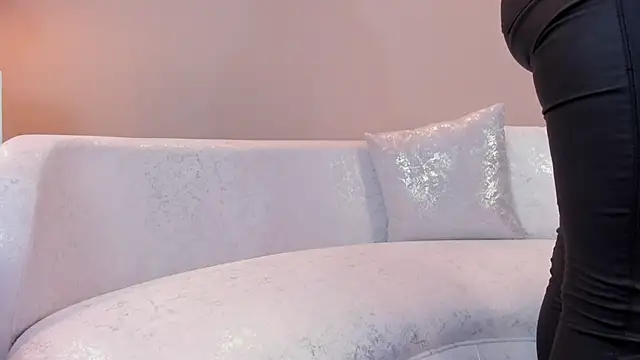 Snapshot of missmegann chatting on February 27, 4:32 pm missmegann online show from February 27, 4:32 pm