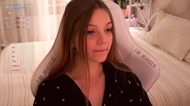 linessssa online show from February 9, 8:02 pm