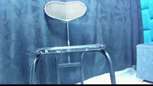 Snapshot of monsterdick_22cm chatting on June 6, 11:37 am monsterdick 22cm online show from June 6, 11:37 am