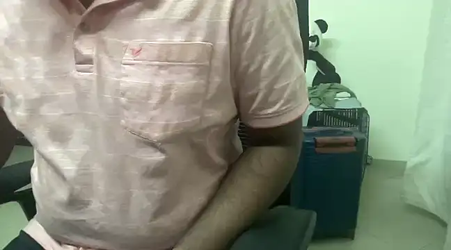 dhruv-sluppy online show from February 6, 1:43 pm